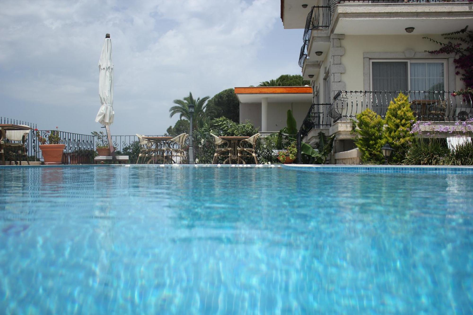 Çeşme Dolina Hotel מראה חיצוני תמונה