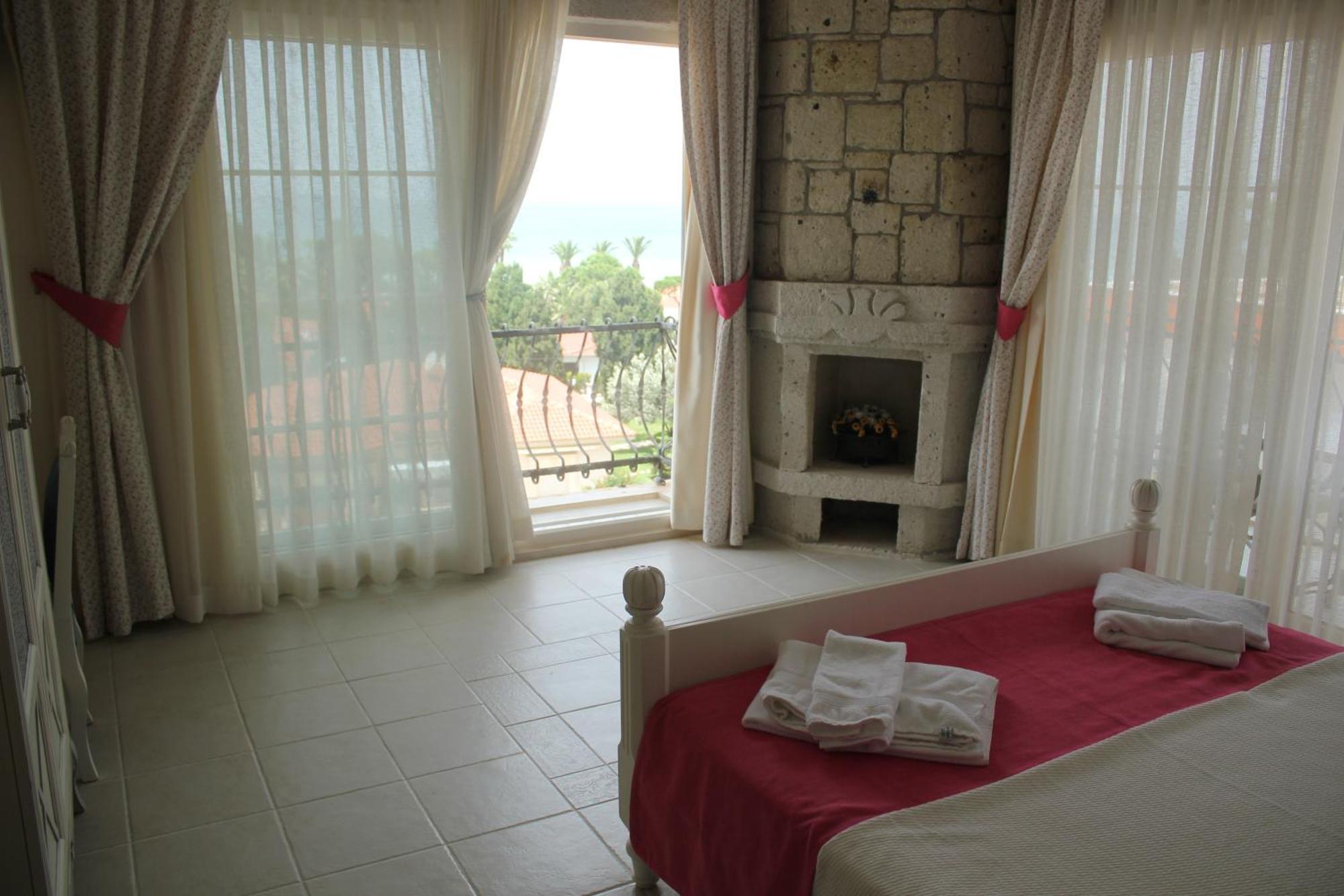 Çeşme Dolina Hotel מראה חיצוני תמונה