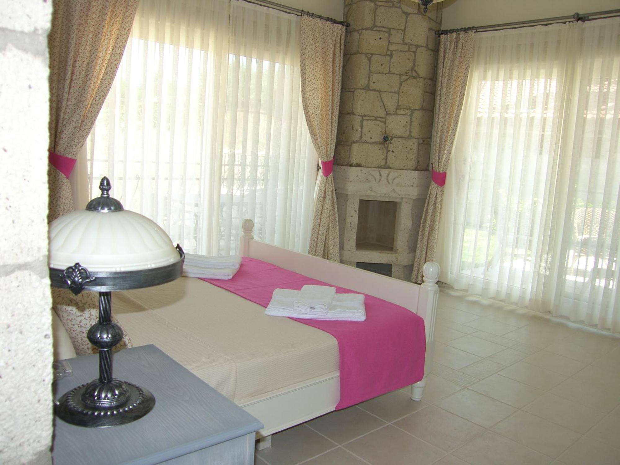 Çeşme Dolina Hotel מראה חיצוני תמונה